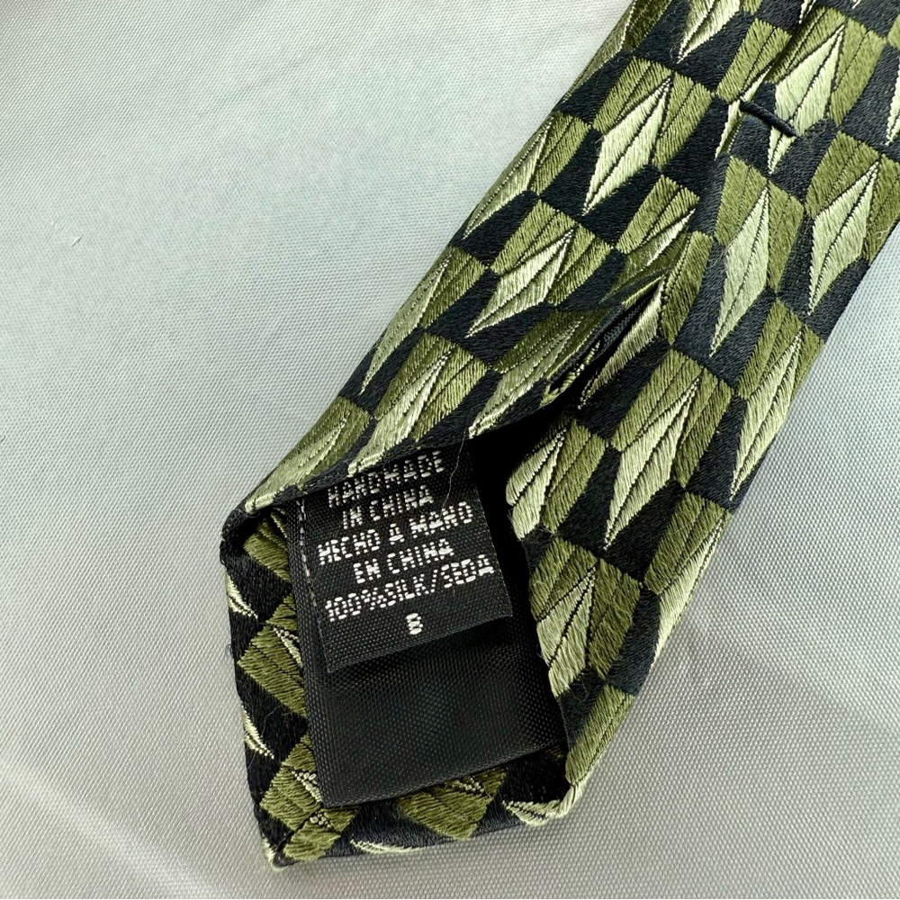 Van Heusen Men's Tie Collection - Yellow, Black, Green, Brown - Picture 8 of 10
